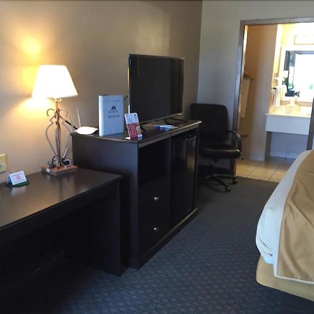 Americas Best Value Inn York Exterior foto