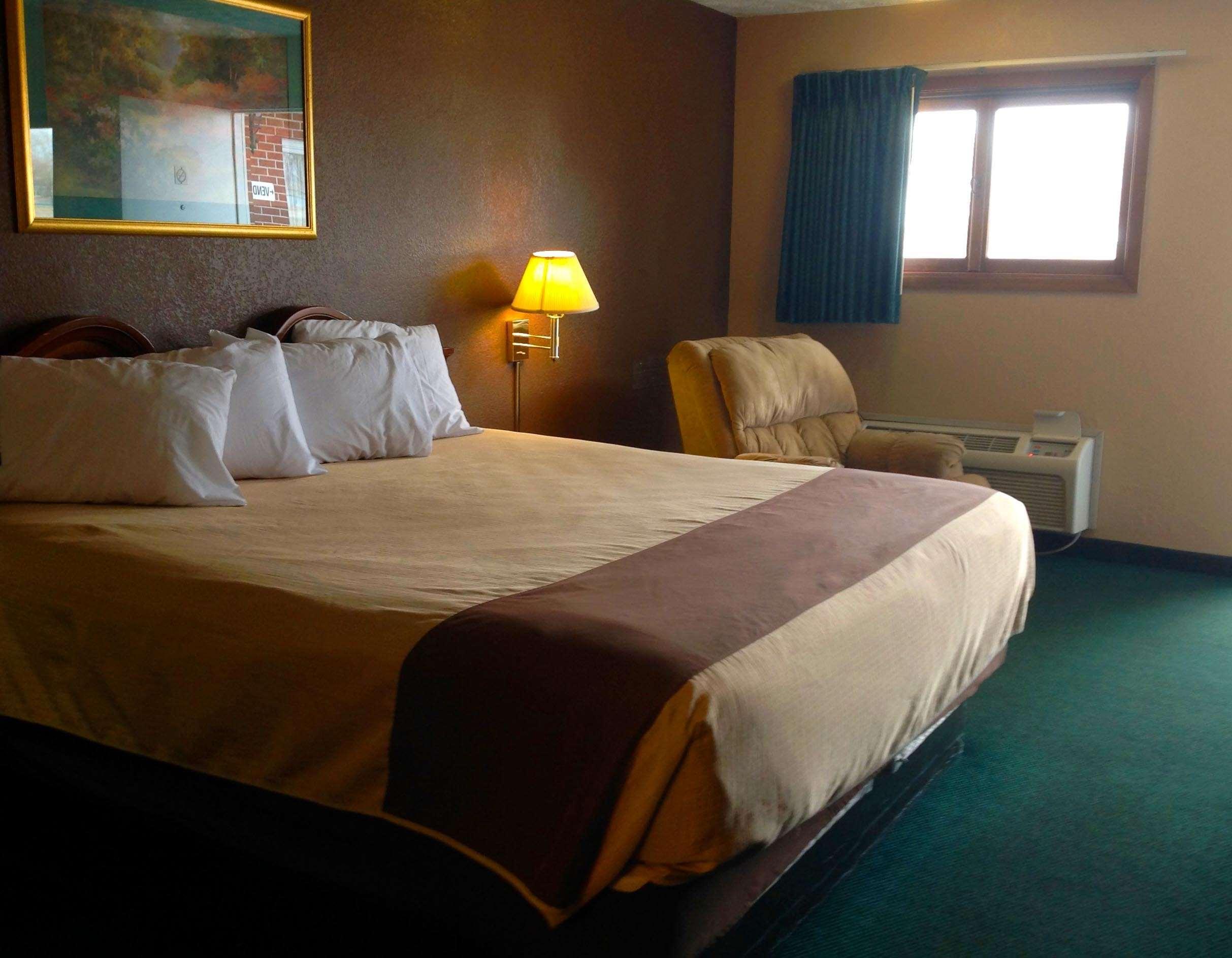 Americas Best Value Inn York Exterior foto